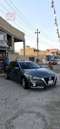 نیسان ئەلتیما